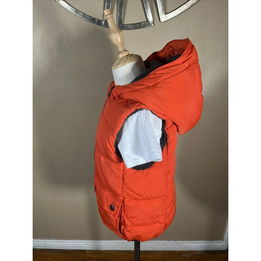 Gap Puffer Vest Primaloft Down Alternative Red Snap Zip Classic Kids Size 5Y NEW